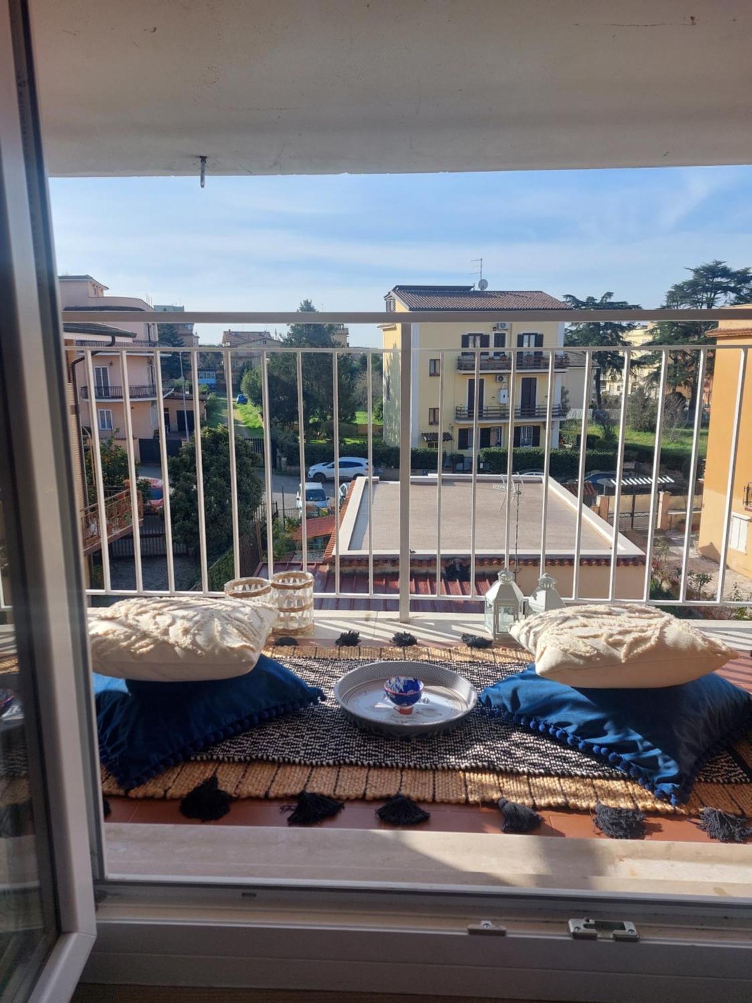 Grazioso Loft, Luminoso E Appena Ristrutturato Apartment *